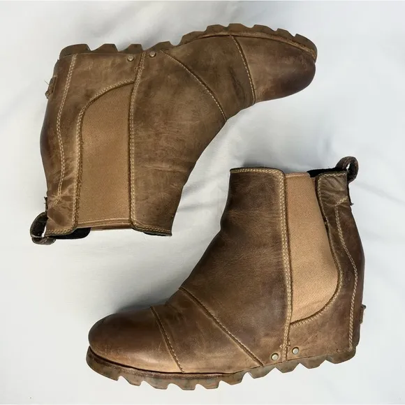 Sorel Lea Wedge Leather Distressed Waterproof Boots Elk Size 7.5