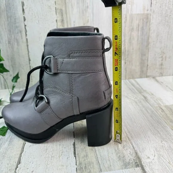 Sorel Margo Lace Leather Ankle boot size 7.5