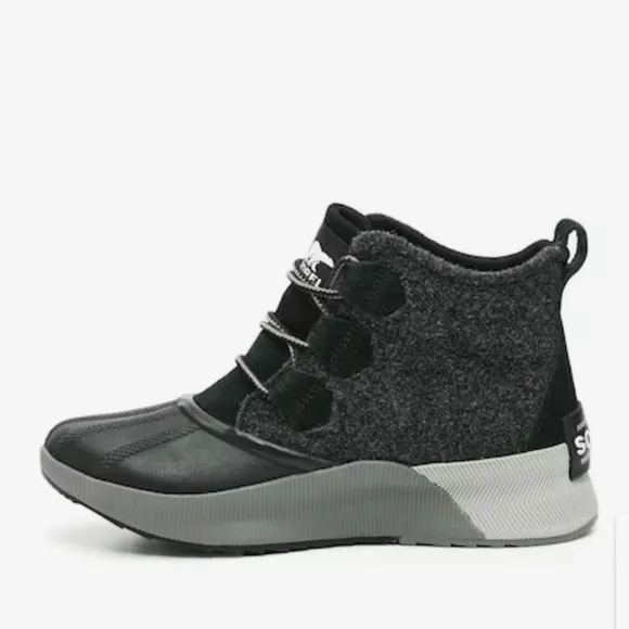 SOREL Out N About III Duck Boot Classic Boots black size 5.5 $130 new /no box