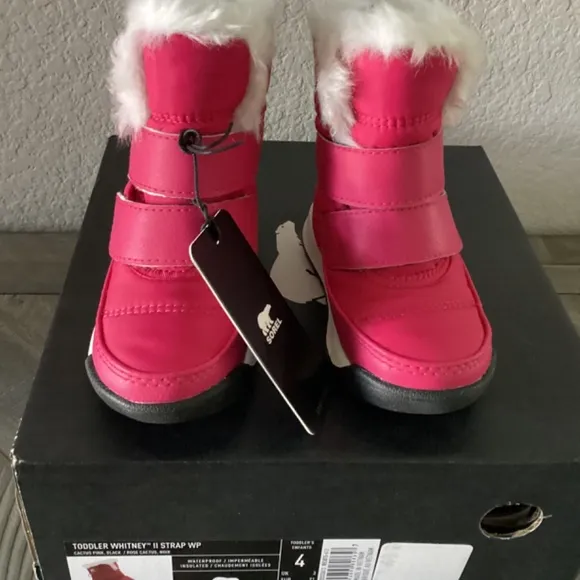 SOREL Toddlers Whitney II Strap Boots, size 4