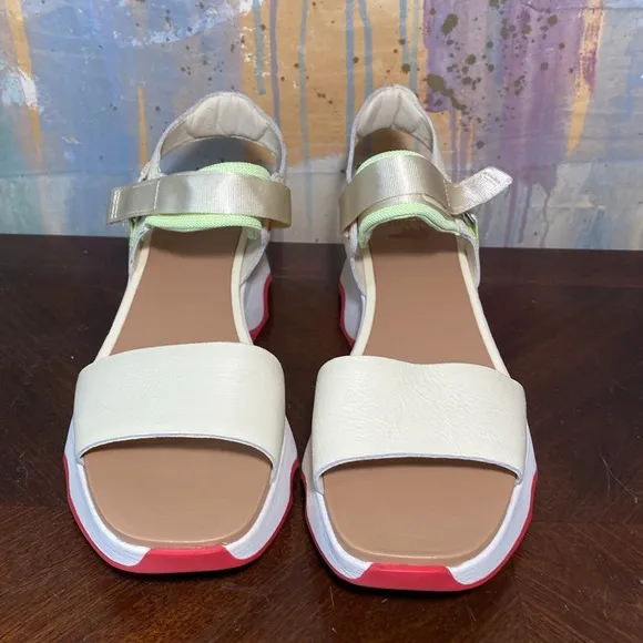 Sorel Women’s Kinetic Impact Y Strap Hi Sandals Honey White /luminous lime  11