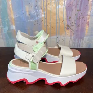 Sorel Women’s Kinetic Impact Y Strap Hi Sandals Honey White /luminous lime  11