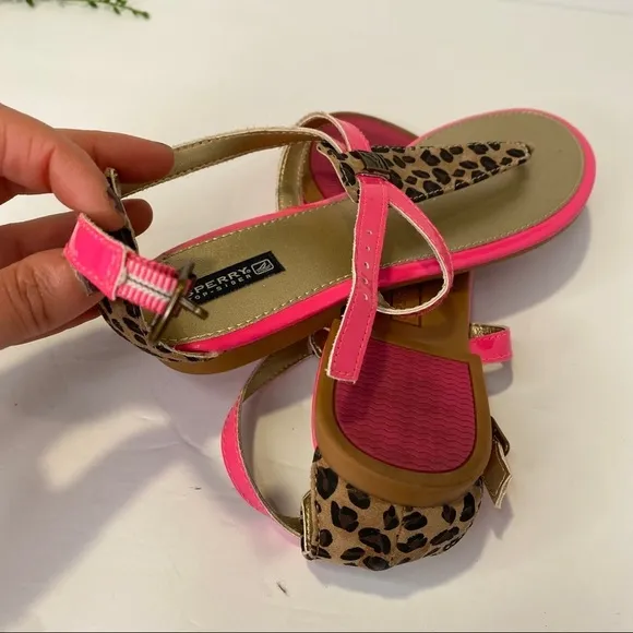 Sperry Summerlin Sandals Size 4M Neon Pink &amp; Leopard Open Toe Ankle Strap