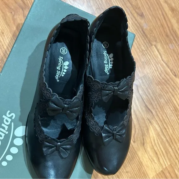 Spring Step Jezebel leather shoes.