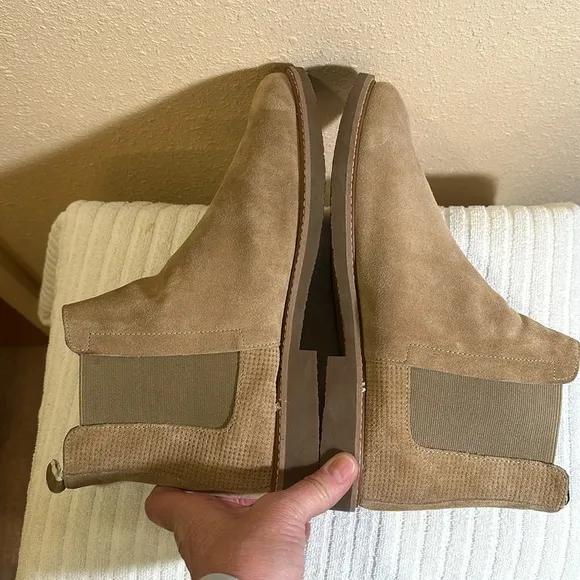 Steve Madden Ankle boots size 11