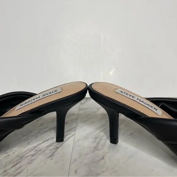 Steve Madden Athena Black Faux Leather Heeled Sandal 7M
