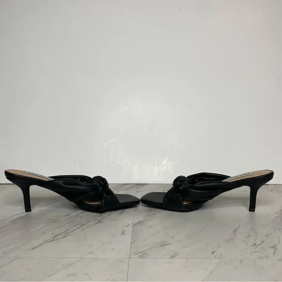 Steve Madden Athena Black Faux Leather Heeled Sandal 7M