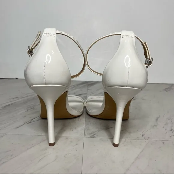 Steve Madden Shaye Square Toe White Heeled Sandal 10M