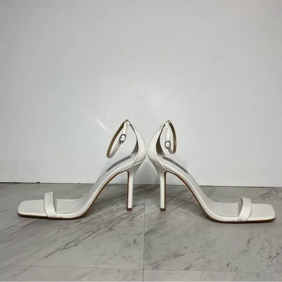 Steve Madden Shaye Square Toe White Heeled Sandal 10M