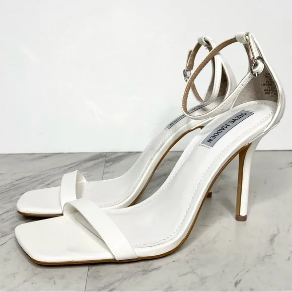 Steve Madden Shaye Square Toe White Heeled Sandal 10M
