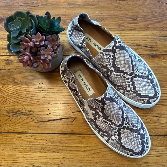 Steve Madden snakeskin slip on sneakers size 8.5