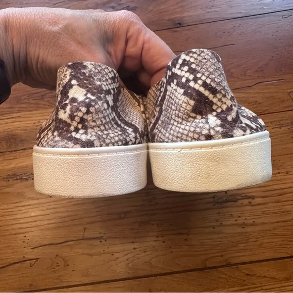 Steve Madden snakeskin slip on sneakers size 8.5