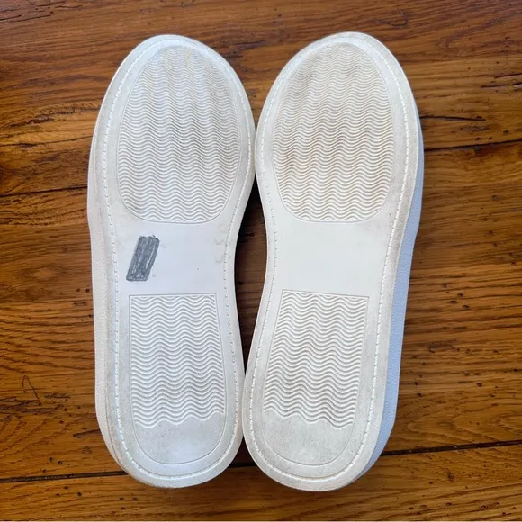 Steve Madden snakeskin slip on sneakers size 8.5