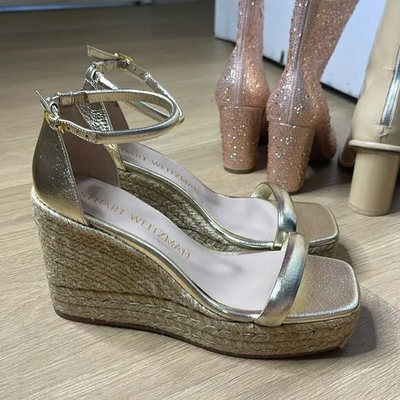 STUART WEITZMAN Gold Ankle Strap Square Toe Wedge Sandals Size 8.5