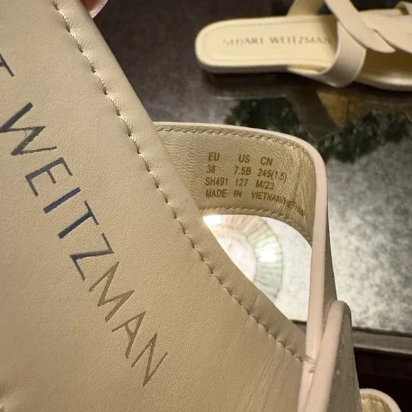 Stuart Weitzman Ibiza Slide Sandals in Alabaster