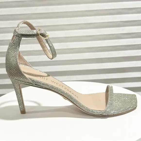 🌹STUART WEITZMAN 🌹Nudistcurve Glitter Open Toe Sandals Size: 6B