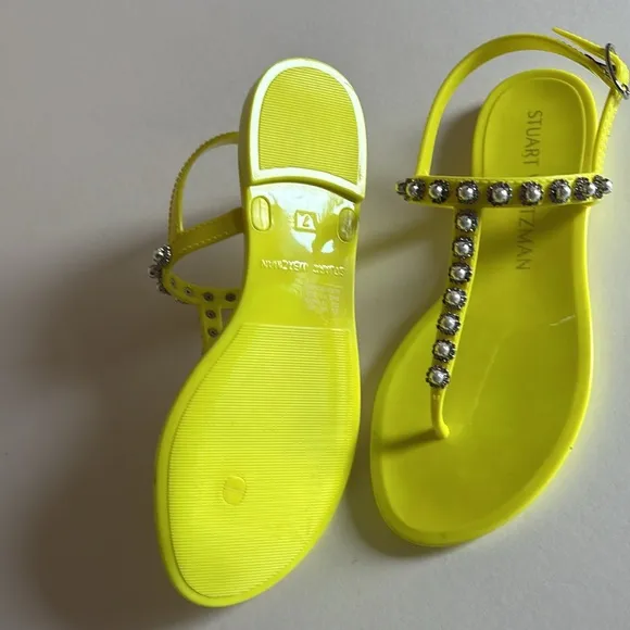 STUART WEITZMAN PEARL CRYSTAL-EMBELLISHED JELLY THONG SANDALS