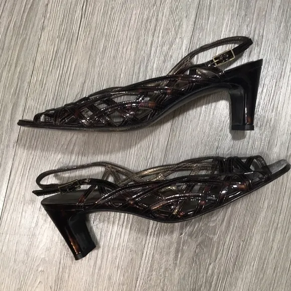 Stuart Weitzman Square Toe Brown Print Patent Leather Slingback Sandals size 7
