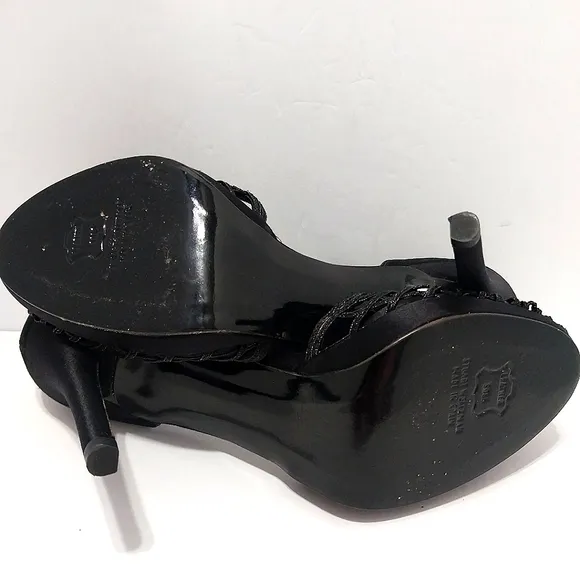 Stuart Weitzman Weave Me Evening Sandals,‎ Size 8.5