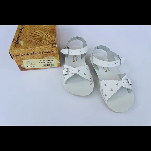 Sun San Sweetheart White Sandals Size 12