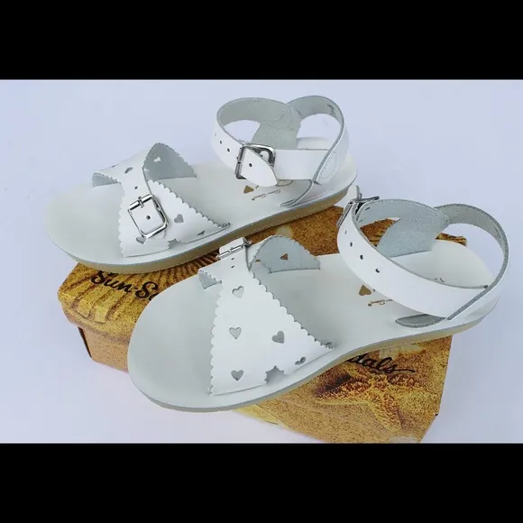 Sun San Sweetheart White Sandals Size 12