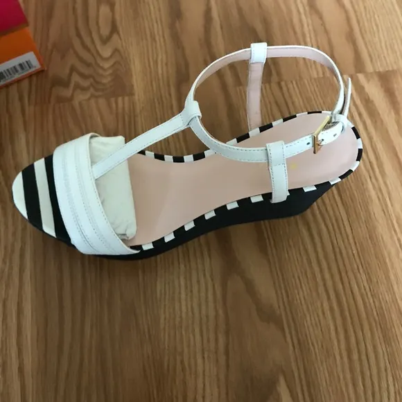 Super cute sandals Kate Spade wedge sandals