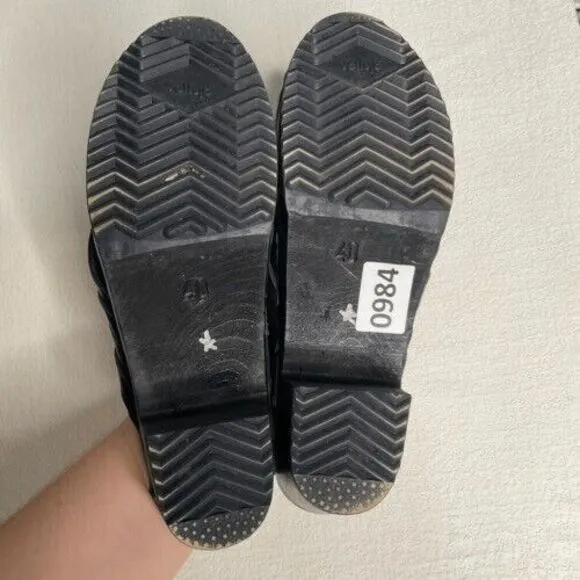 Sven Womens Size 40/US9.5-10 Silver/Black Wooden Soles Open Toe Swedish Sandals