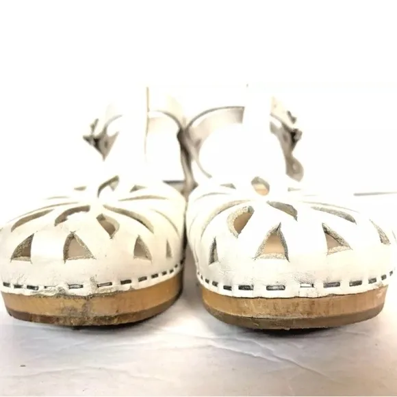 Swedish Hasbeens Toffel Leather White Leather Ankle Strap Clog Sandals