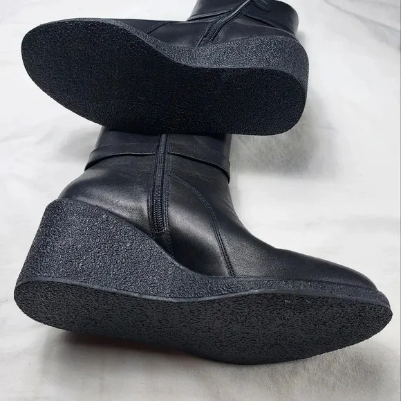 Talbots Rowan Wedge Bootie Leather Size 7M Black Ankle Boot