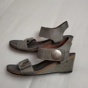 Taos Carousel 2 Grey Leather Wedge Open Toe Slingback Sandals Size EU 41 ● US 9