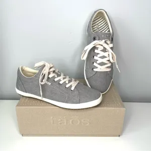 Taos Footwear Star Lace Up Tennis Shoes Size 9.5W Wide Grey Wash Canvas NIB NEW