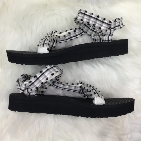 Teva Midform Fray Striped Sandals - Black/Gray - 9 - New w/o Box