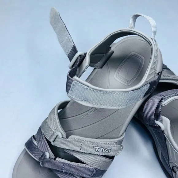 Teva Tirra Neutral Sandals size 7