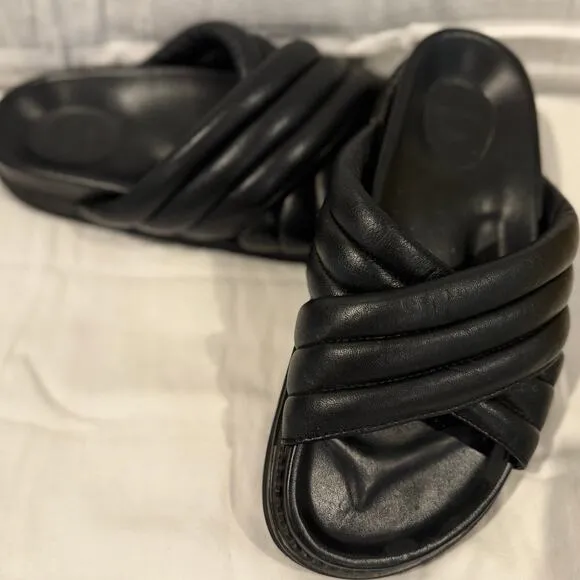 THE BALI TAILOR NWOB Oska Cushioned Leather Criss Cross Slide Sandals Black 7