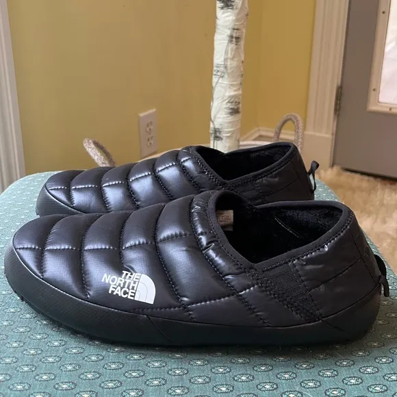 THE NORTH FACE Black Thermoball Traction Quilted Slip-On Mule Shoes Size 11