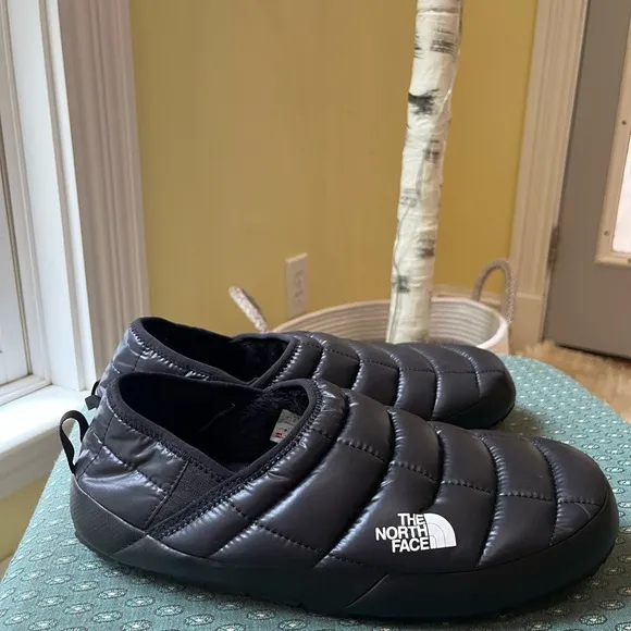 THE NORTH FACE Black Thermoball Traction Quilted Slip-On Mule Shoes Size 11
