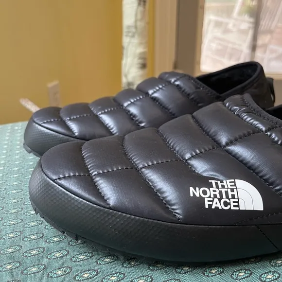 THE NORTH FACE Black Thermoball Traction Quilted Slip-On Mule Shoes Size 11