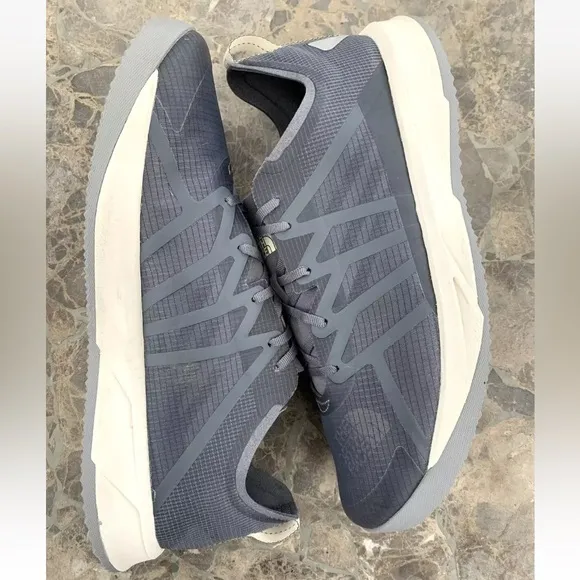 The North Face Flypack lightweight Gray Running Shoes