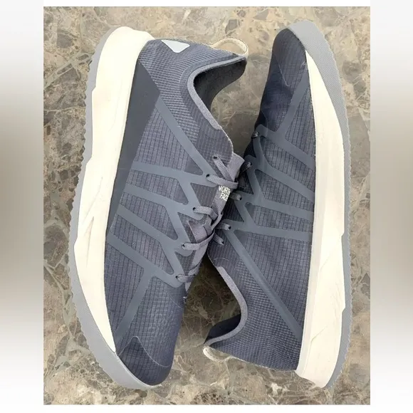 The North Face Flypack lightweight Gray Running Shoes