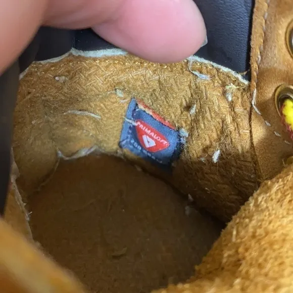 Timberland 6” wheat boots size 6 toddler.