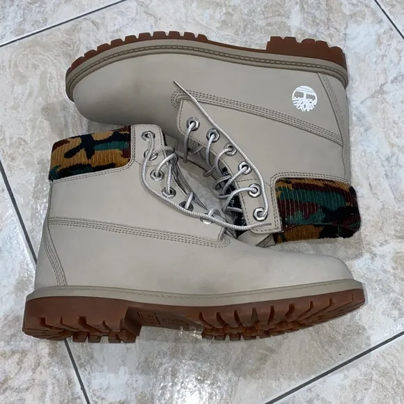 Timberland Heritage 6-Inch Waterproof Boots Light Taupe Nubuck Camo, Women 6