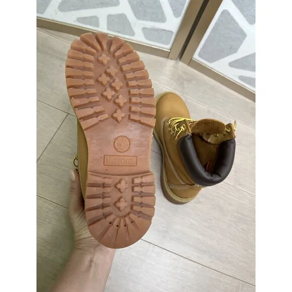 Timberland Premium 6” Waterproof Boot Girls Boys Youth Wheat Nubuck Leather 4.5