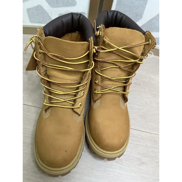 Timberland Premium 6” Waterproof Boot Girls Boys Youth Wheat Nubuck Leather 4.5