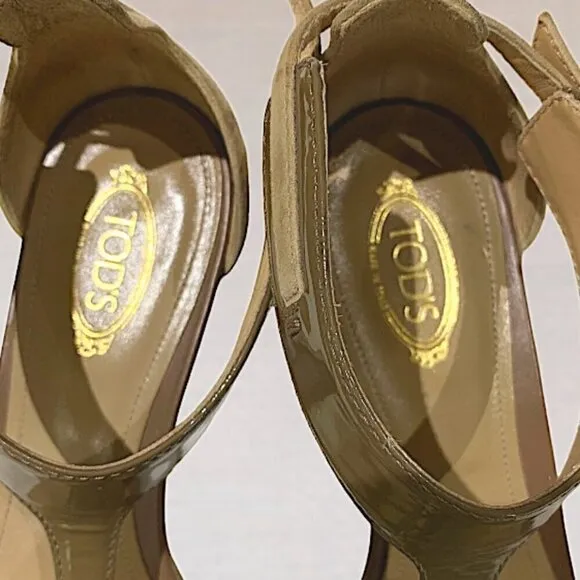 Tod's Patent Leather and Suede Open toe Wedge Sandals Taupe Size 38.5 (8.5)