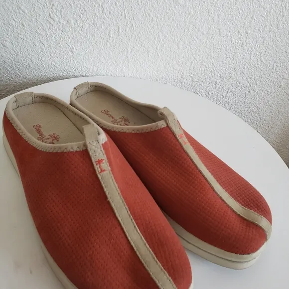 Tommy Bahama Island Cargo Spice  Red Suede Women Slip On Mules Clogs