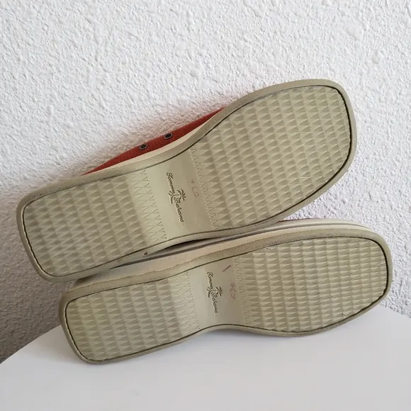 Tommy Bahama Island Cargo Spice  Red Suede Women Slip On Mules Clogs