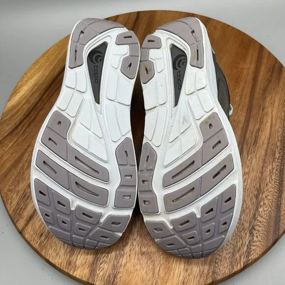 Topo Athletic Phantom 2 Shoes Womens Size 10 Gray Running Road Comfort Sneakers
