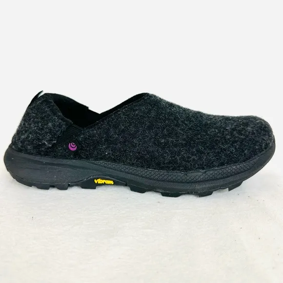 TOPO Women’s Rekovr 2 ORTHOLITE Charcoal Grey Slip-on Comfort shoes, Size 6.5