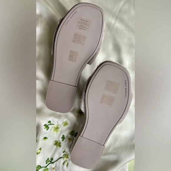 Tory Burch Double T Shearling Calf Leather Slides Size 8.5 Gray Heron/Gold