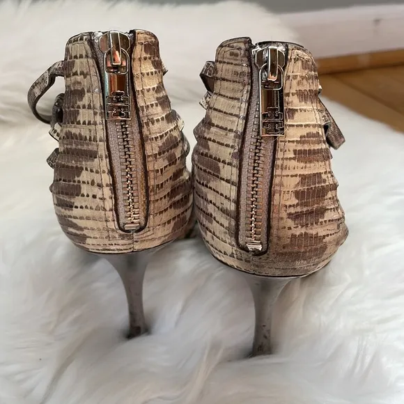 Tory Burch gladiator snake print caged heeled sandals EUC size 9